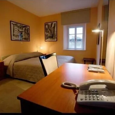 Πανσιόν Toni Palace Σπλιτ