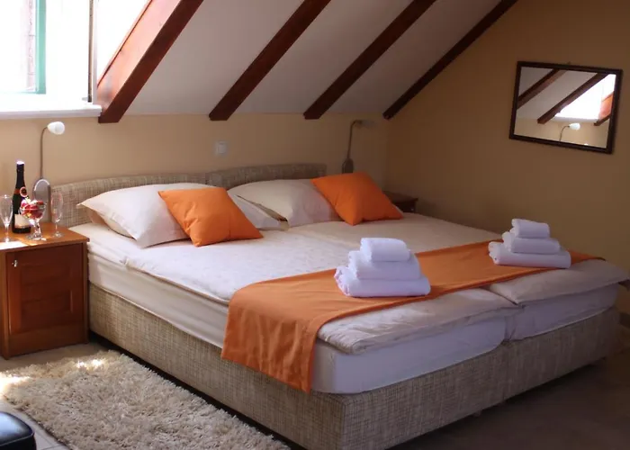 Toni Palace 4*