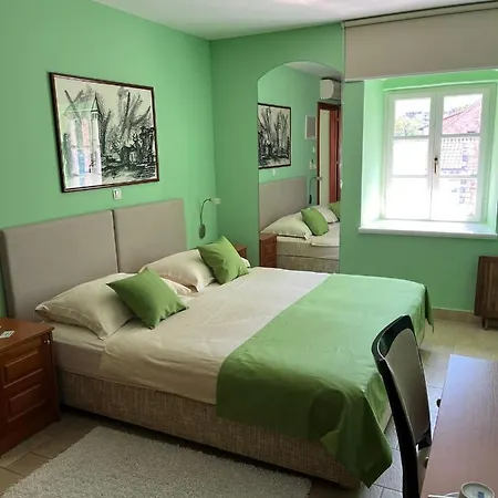 Toni Palace Penzion 4*